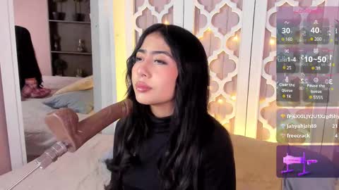 aniie_west online show from 02-13-25, 08:13