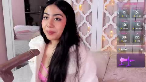 aniie_west online show from 02-18-25, 03:10