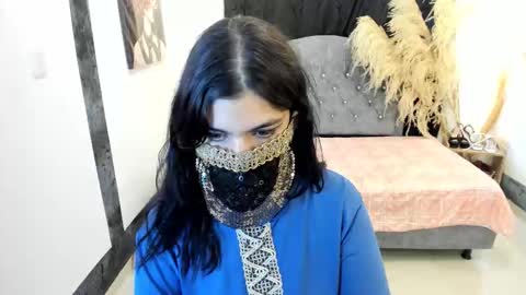 Anissa online show from 01-10-26, 04:09