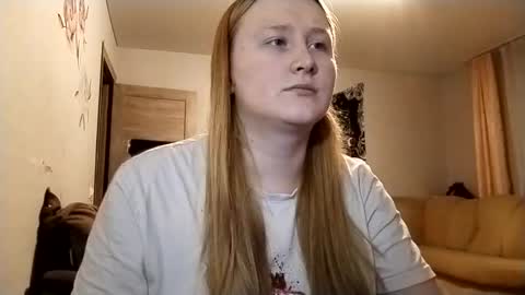 Snapshot of anika_lipps chatting on 10-05-25, 09:24 Anika online show from 10-05-25, 09:24