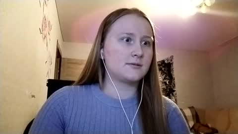 Anika online show from 04-10-26, 01:55