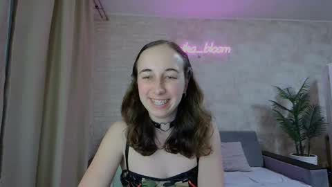 Snapshot of anikabloom chatting on 01-28-25, 04:39 anikabloom online show from 01-28-25, 04:39