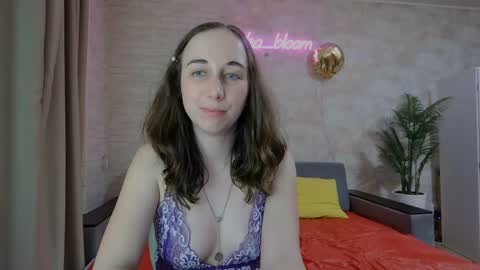 Snapshot of anikabloom chatting on 02-22-25, 12:38 anikabloom online show from 02-22-25, 12:38