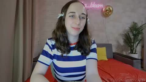 Snapshot of anikabloom chatting on 02-24-25, 11:52 anikabloom online show from 02-24-25, 11:52