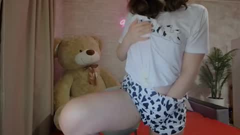 Snapshot of anikabloom chatting on 03-06-25, 08:37 anikabloom online show from 03-06-25, 08:37