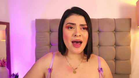 Lauren Anika online show from 02-21-25, 06:15