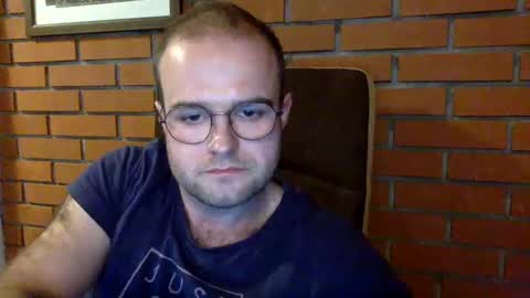 Snapshot of animal_michael chatting on 01-25-25, 08:53 animal_michael online show from 01-25-25, 08:53