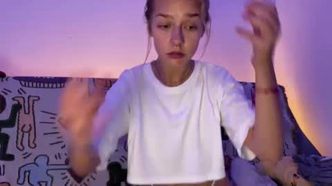 Snapshot of anita__hills chatting on 01-18-25, 02:02 anita__hills online show from 01-18-25, 02:02