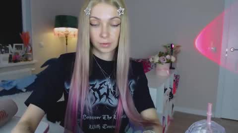 anita_moon_ online show from 10-23-25, 02:16