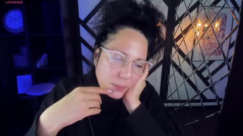 Anita online show from 12-30-24, 04:20