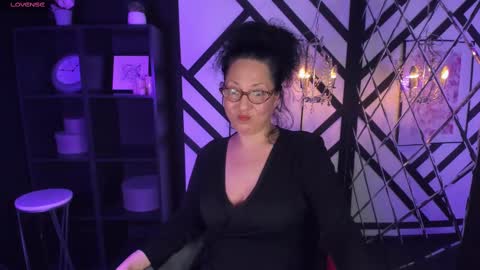 Anita online show from 02-22-25, 03:45
