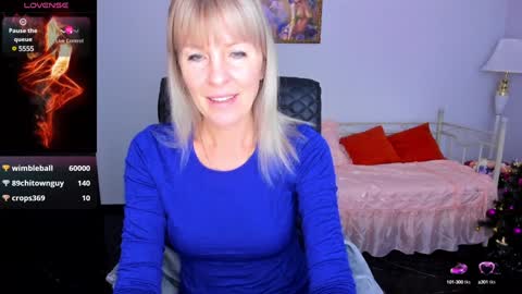 Snapshot of anita_tayson chatting on 12-20-24, 10:05 Anita online show from 12-20-24, 10:05