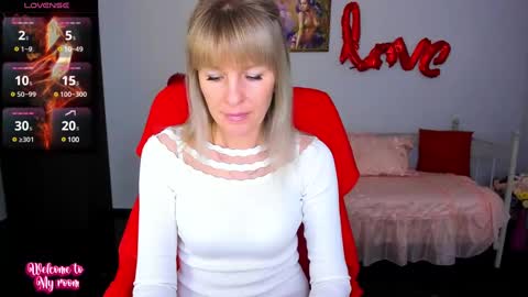 Snapshot of anita_tayson chatting on 02-18-25, 07:10 Anita online show from 02-18-25, 07:10