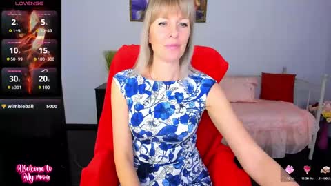 Snapshot of anita_tayson chatting on 02-18-25, 10:16 Anita online show from 02-18-25, 10:16