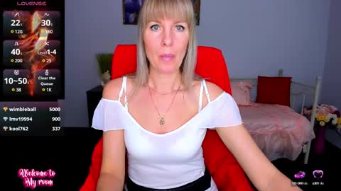 Snapshot of anita_tayson chatting on 02-21-25, 10:07 Anita online show from 02-21-25, 10:07