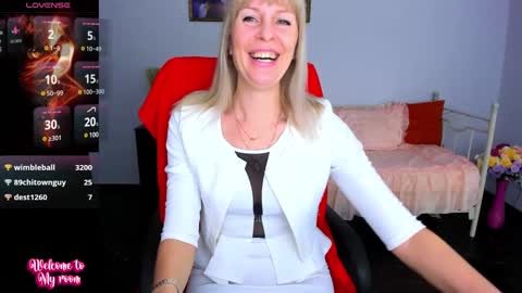 Snapshot of anita_tayson chatting on 03-07-25, 10:24 Anita online show from 03-07-25, 10:24