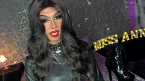 Snapshot of anitacruisze chatting on 01-17-25, 09:50 Miss Ann online show from 01-17-25, 09:50