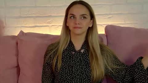 AnitaVenture online show from 09-14-25, 04:22