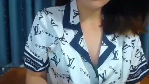 Snapshot of anna193451 chatting on 03-01-26, 03:03 anna193451 online show from 03-01-26, 03:03