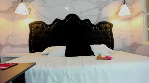 Ana  online show from 11-27-25, 11:45