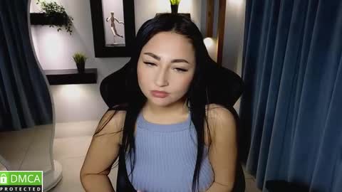 Snapshot of anna873 chatting on 11-24-25, 01:49 Anna online show from 11-24-25, 01:49