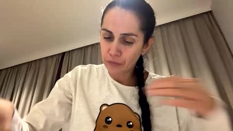 Snapshot of anna___25 chatting on 11-09-25, 08:07 Anna online show from 11-09-25, 08:07