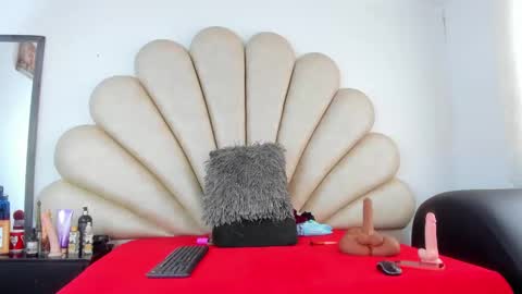 Snapshot of anna__spencer chatting on 03-11-25, 03:34 Anna online show from 03-11-25, 03:34