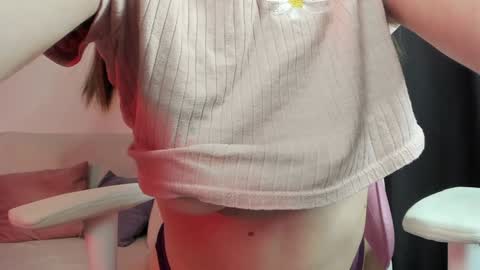 Snapshot of anna_belle3 chatting on 12-10-24, 07:37 AnnaThe next stream is tomorrow online show from 12-10-24, 07:37