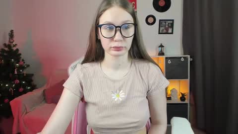 Snapshot of anna_belle3 chatting on 01-11-25, 08:22 AnnaThe next stream is tomorrow online show from 01-11-25, 08:22