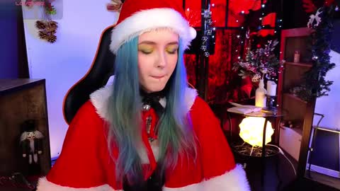 Violett online show from 12-24-24, 05:13