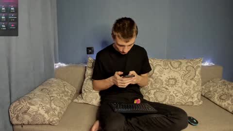 Snapshot of anna_jason chatting on 12-08-24, 04:14 Fansly Jason sweet ass online show from 12-08-24, 04:14