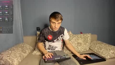 Snapshot of anna_jason chatting on 02-13-25, 04:50 Fansly Jason sweet ass online show from 02-13-25, 04:50