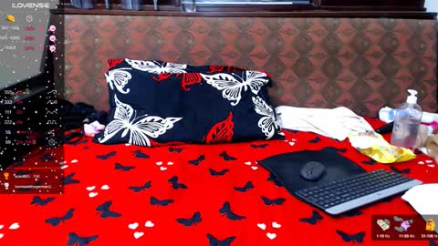 Snapshot of anna_lwice chatting on 09-08-25, 08:52 Ana   online show from 09-08-25, 08:52