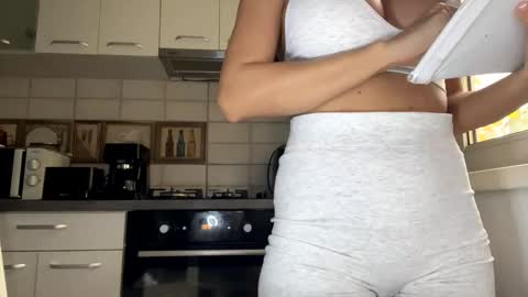 anna_nobel online show from 11-04-25, 07:40