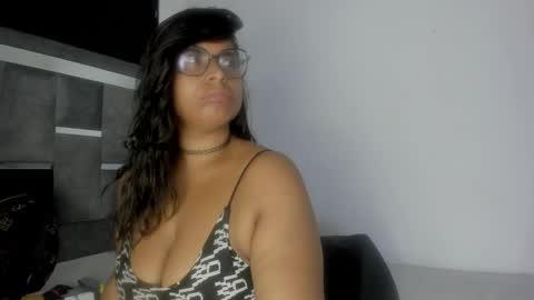 Snapshot of anna_sex_m chatting on 10-19-25, 11:00 anna_sex_m online show from 10-19-25, 11:00