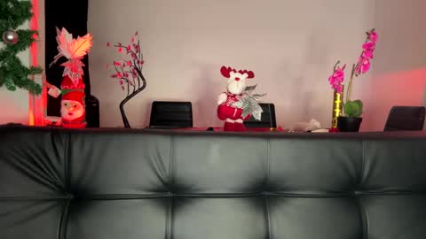 annaa__ online show from 12-25-24, 12:59