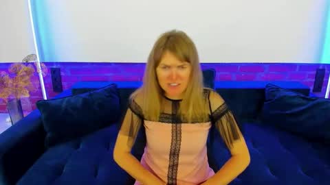 Annabel online show from 11-20-25, 06:40