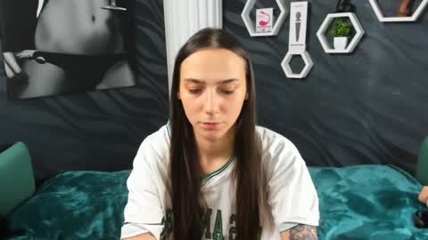 annabishop online show from 01-28-25, 02:53