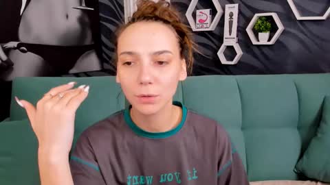 annabishop online show from 02-12-25, 06:19