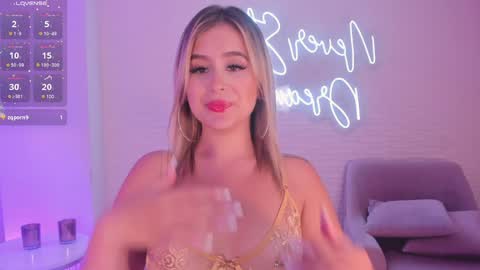 Anna Brooks  online show from 01-29-25, 11:04