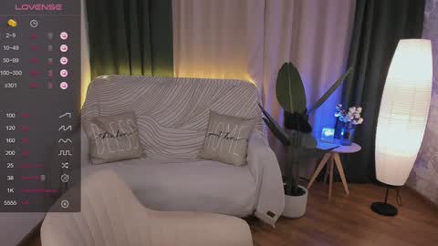 Anna online show from 12-12-24, 08:57