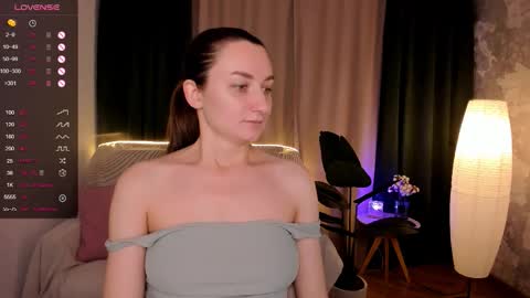 Anna online show from 09-19-25, 02:24