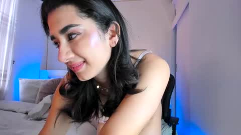 Snapshot of annadu011 chatting on 02-11-25, 03:51 Annadu011 online show from 02-11-25, 03:51