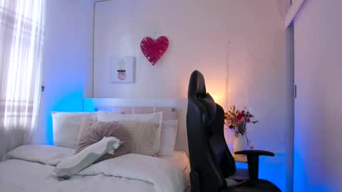 Snapshot of annadu011 chatting on 02-11-25, 06:55 Annadu011 online show from 02-11-25, 06:55