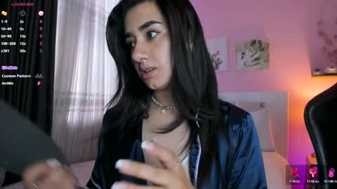 Snapshot of annadu011 chatting on 09-18-25, 03:58 Annadu011 online show from 09-18-25, 03:58