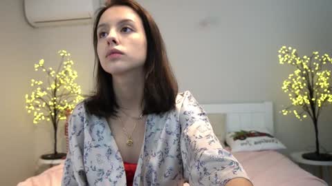 Snapshot of annaelys chatting on 01-23-25, 05:02 Anna online show from 01-23-25, 05:02