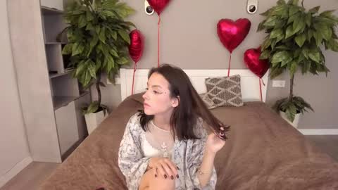 Snapshot of annaelys chatting on 02-21-25, 01:22 Anna online show from 02-21-25, 01:22