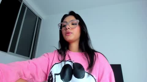 Snapshot of annafoox_ chatting on 02-05-25, 07:39 annafoox_ online show from 02-05-25, 07:39