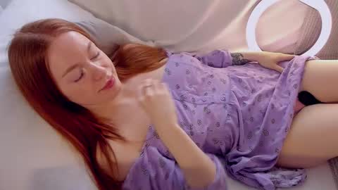 Snapshot of annafoxy_ chatting on 03-02-26, 07:15 Zarifa 8AM-3PM WED-SAT GMT3 online show from 03-02-26, 07:15