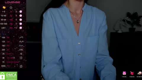 Snapshot of annakillian_kiss chatting on 01-18-25, 01:08 Anna online show from 01-18-25, 01:08